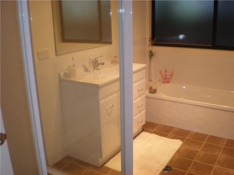 26 Beauty Crescent, Surfside NSW 2536