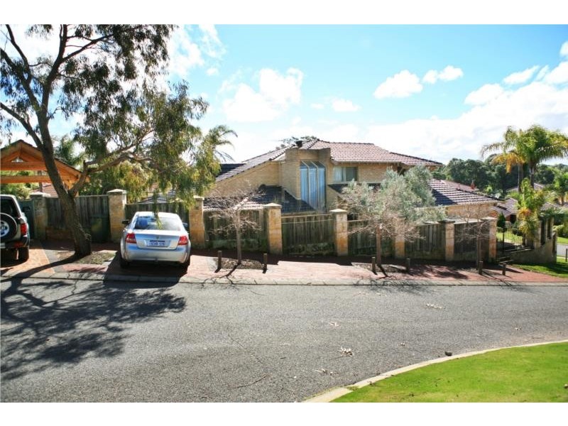 7 Kingston Heath Court, Connolly WA 6027