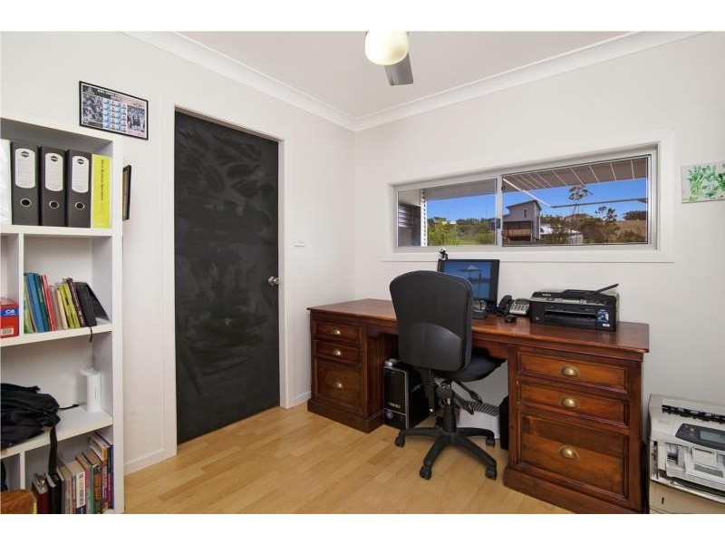 11 Gannet Drive, Scotts Head NSW 2447