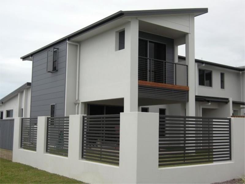 31 Lancaster Way, Ooralea QLD 4740