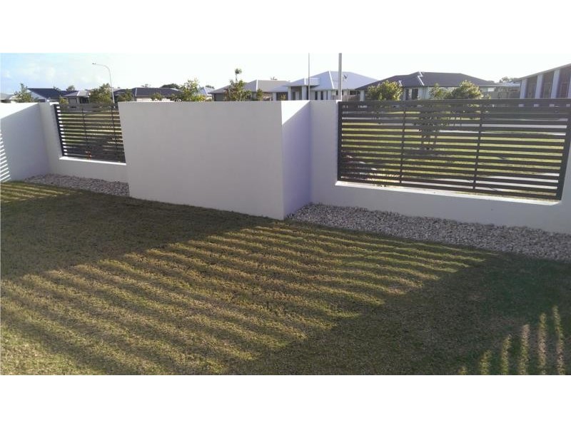 31 Lancaster Way, Ooralea QLD 4740
