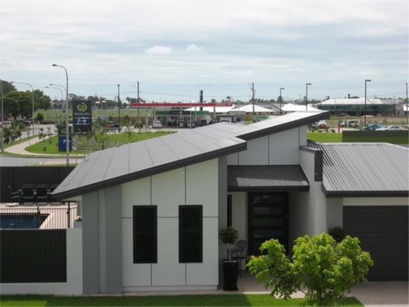 31 Lancaster Way, Ooralea QLD 4740