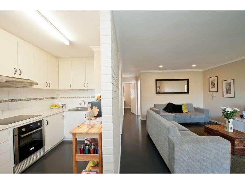 8/6 Wilson Crescent, Wembley Downs WA 6019