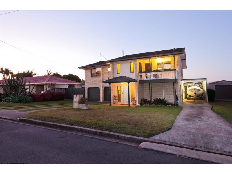 9 Ungowa Avenue, Pialba QLD 4655