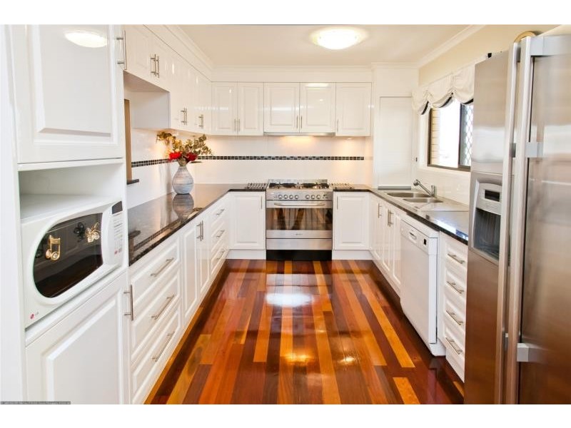 9 Ungowa Avenue, Pialba QLD 4655