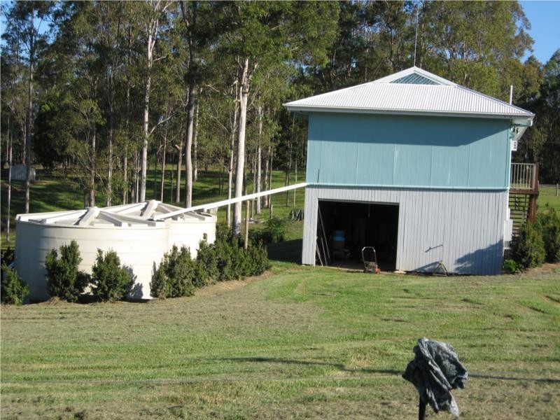 10 Mataranka road, Veteran QLD 4570