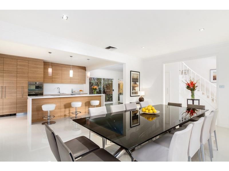 8 Hawley Close, St Ives NSW 2075