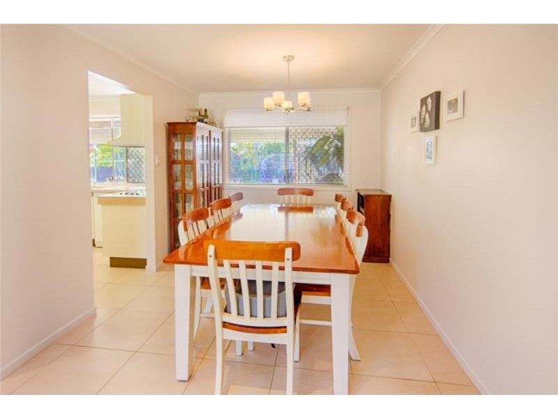 22 Roscrea Street, Tingalpa QLD 4173