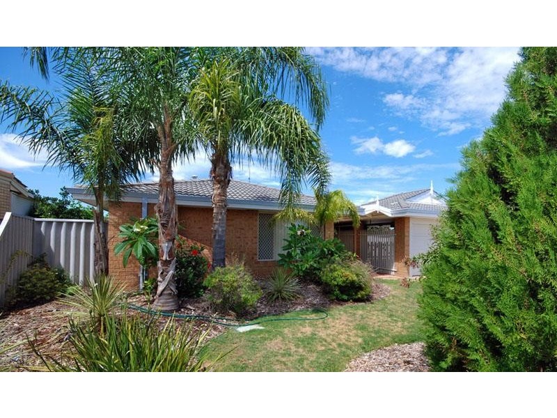 7 Carnoustie Gardens, Meadow Springs WA 6210