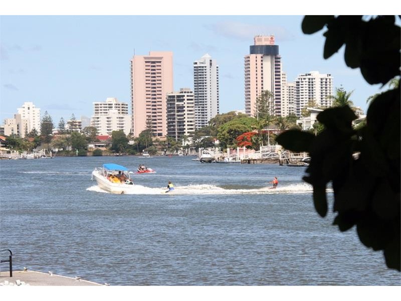 Surfers Paradise QLD 4217