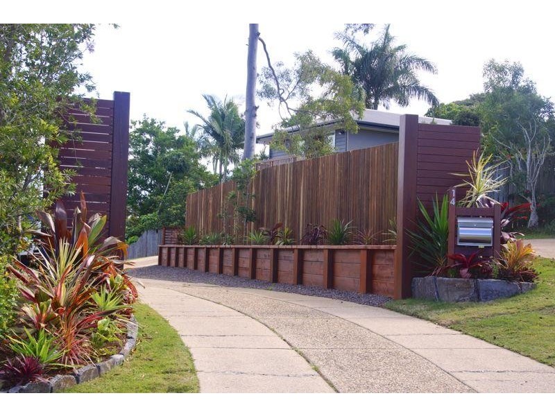 14 Nicholas Court, Bli Bli QLD 4560