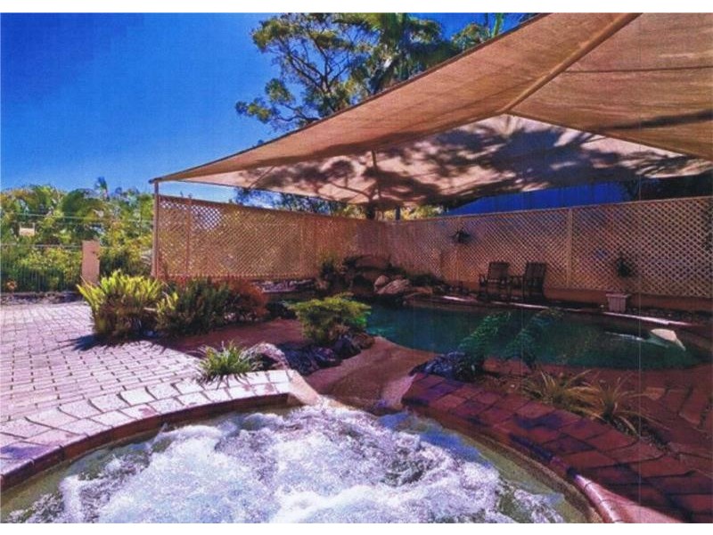 21 Ashley Road, Chermside West QLD 4032