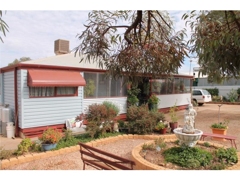 305 EYRE STREET, Coober Pedy SA 5723