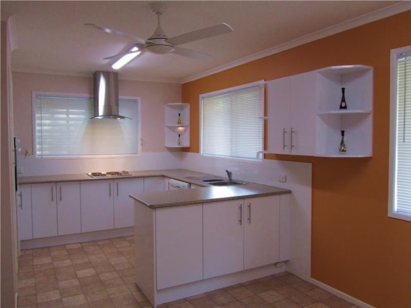 3 Birdvale Street, Taringa QLD 4068