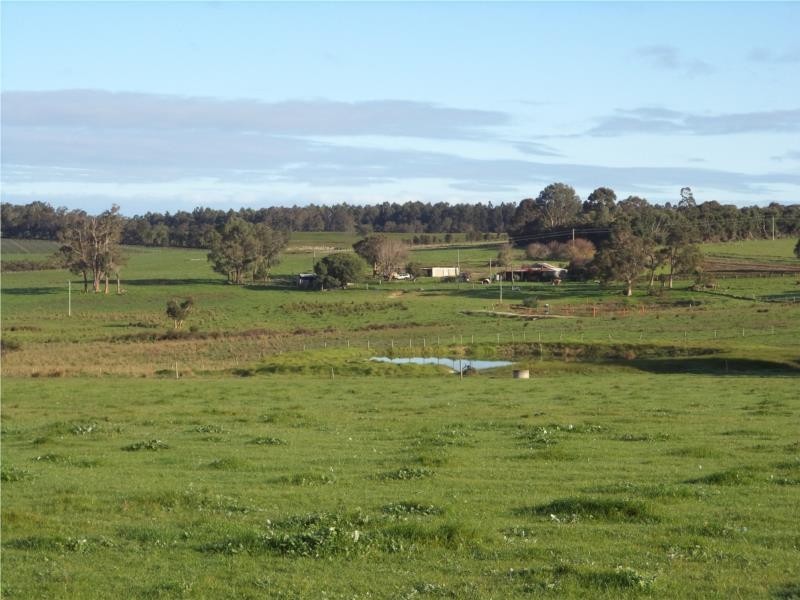 1314 Osmington Road, Osmington WA 6285