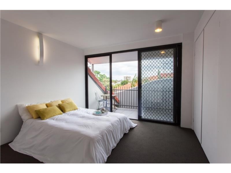 120 Sydney Street, New Farm QLD 4005