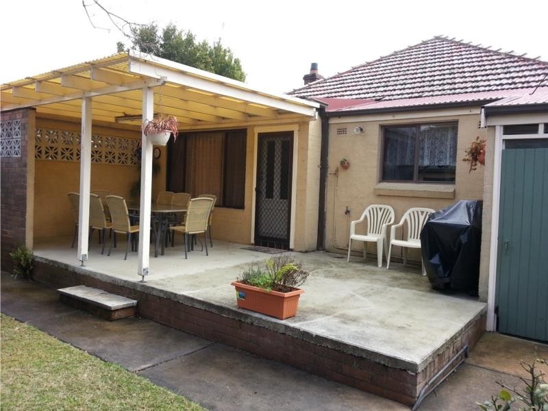 3 Batten Avenue, Melrose Park NSW 2114