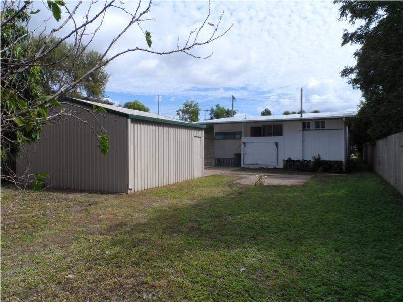 3 Union Street, Hyde Park QLD 4812