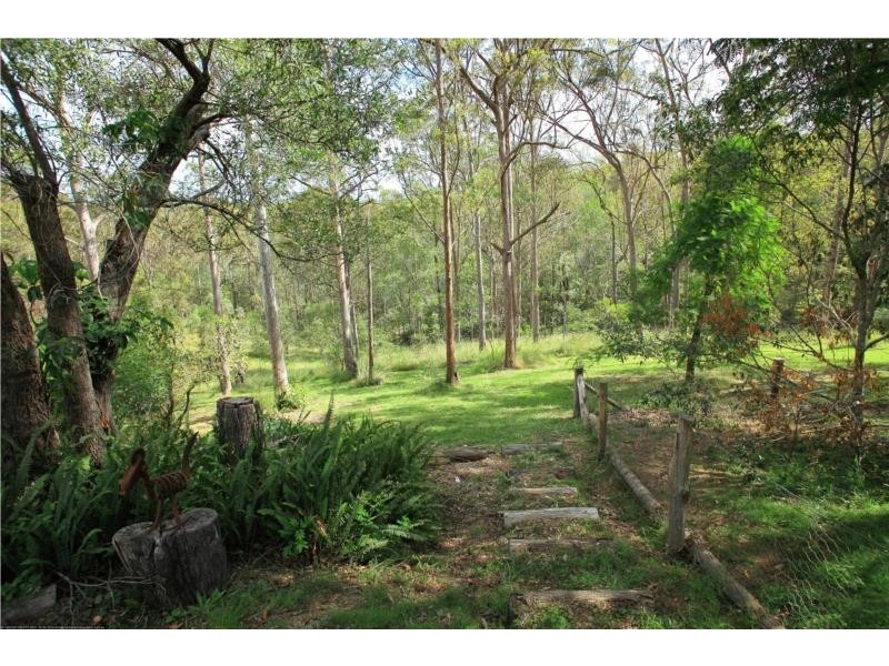 578 Lowe Road, Bollier QLD 4570