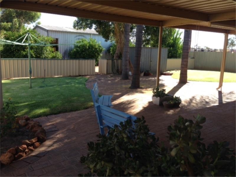 74 Railway Road, Three Springs WA 6519
