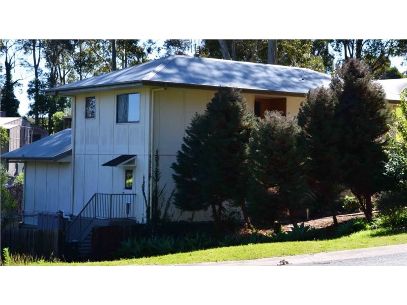 14 Gareth Avenue, Narooma NSW 2546
