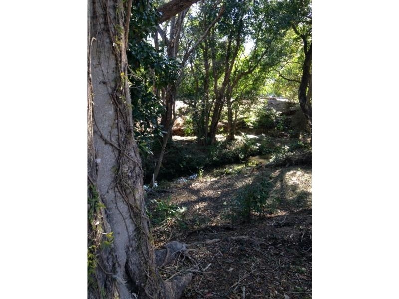 2/5 Burnham Road, Bardon QLD 4065
