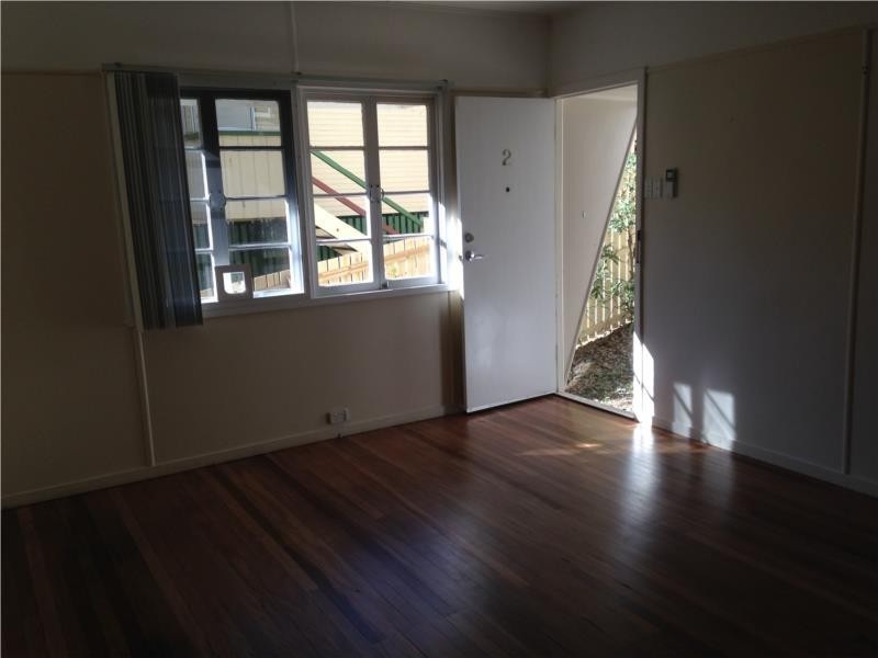 2/5 Burnham Road, Bardon QLD 4065