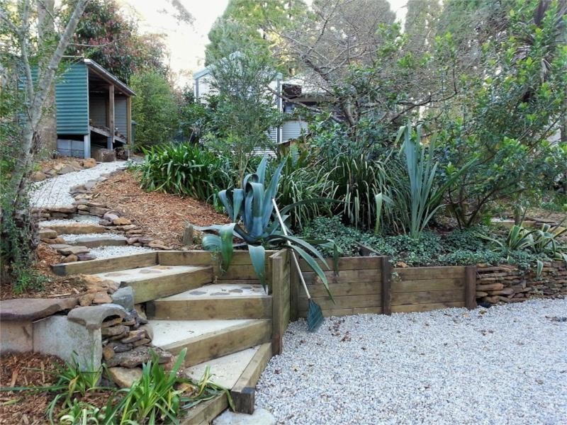 23 Rawson Parade, Leura NSW 2780