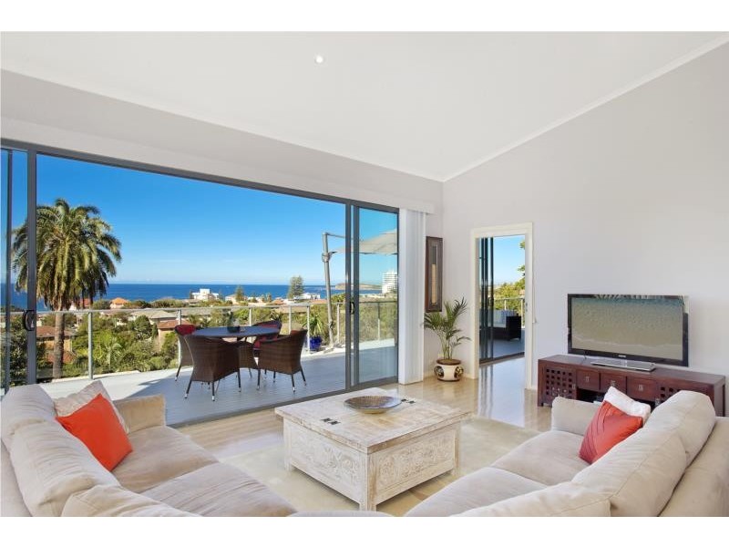 25 Clarke Street, Narrabeen NSW 2101