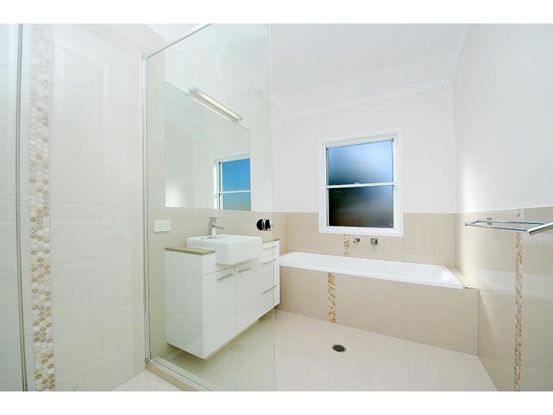 27a Macdonald Street, Dicky Beach QLD 4551
