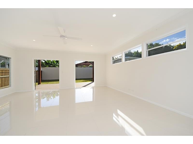 27a Macdonald Street, Dicky Beach QLD 4551