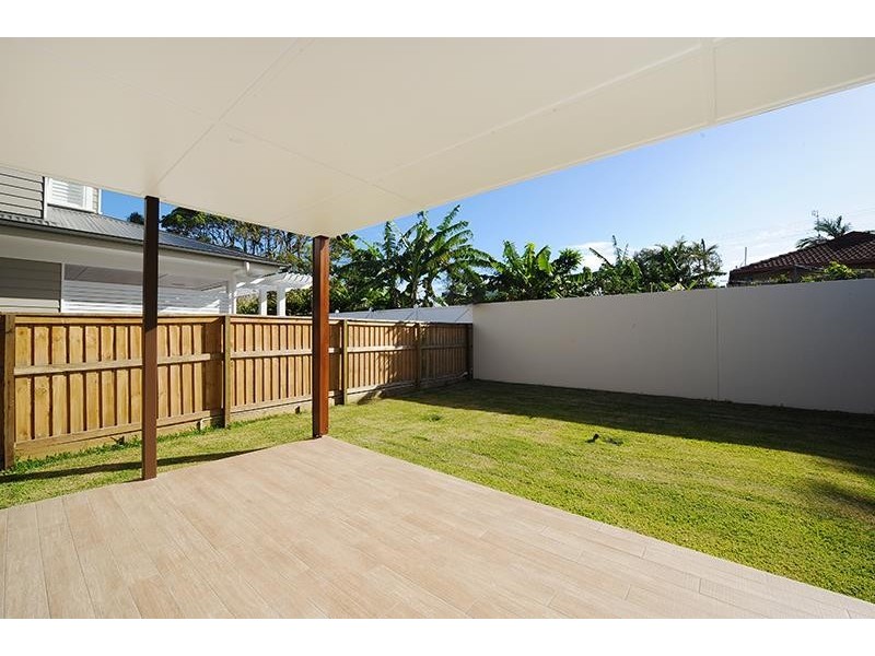 27a Macdonald Street, Dicky Beach QLD 4551