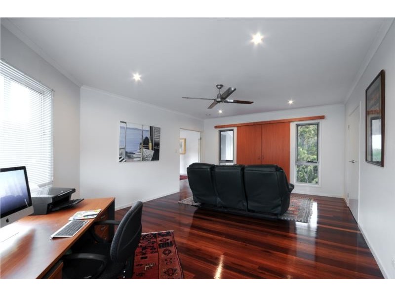 1 Thomsen Court, The Gap QLD 4061