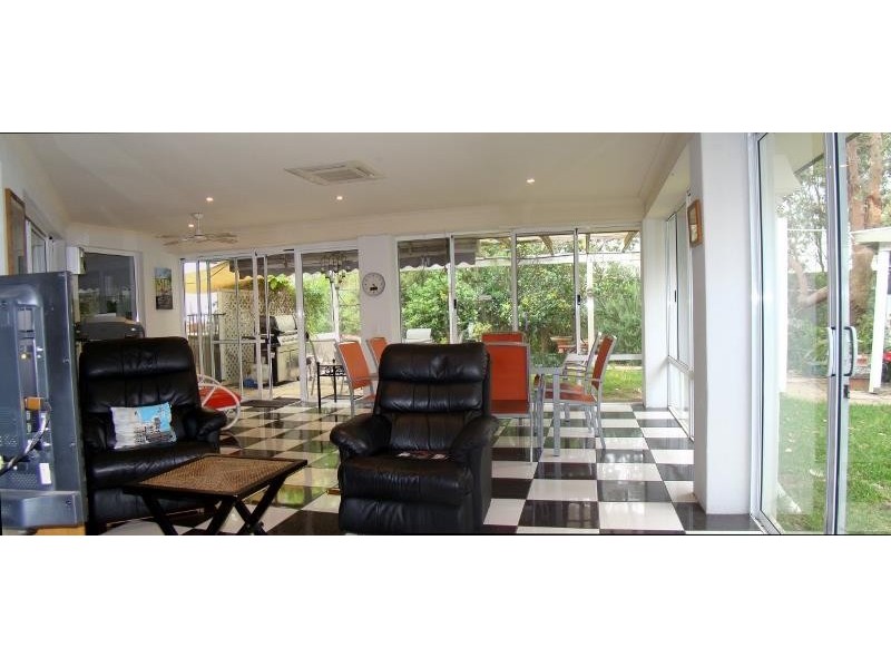 27 Sandpiper Parade, Australind WA 6233