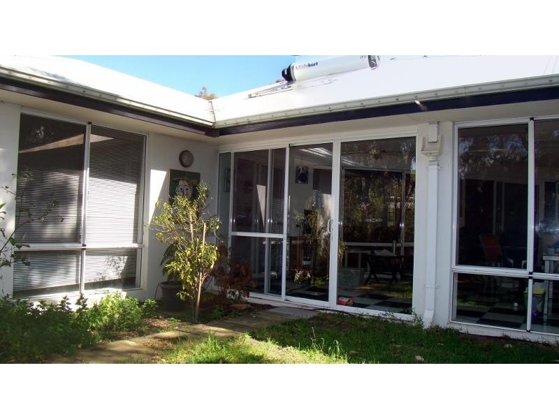 27 Sandpiper Parade, Australind WA 6233