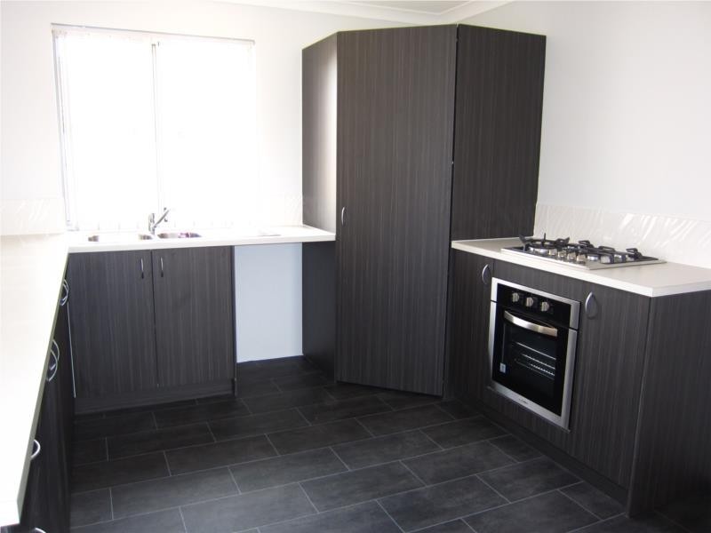 13 Legend Crescent, Greenfields WA 6210