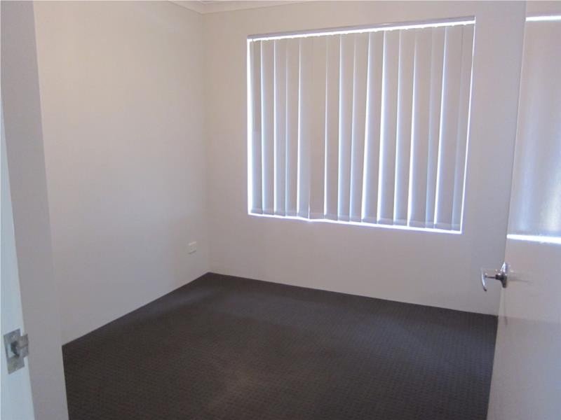 13 Legend Crescent, Greenfields WA 6210