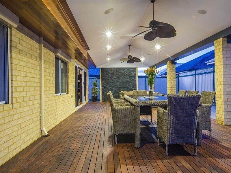 6 Botany Parade, Hammond Park WA 6164
