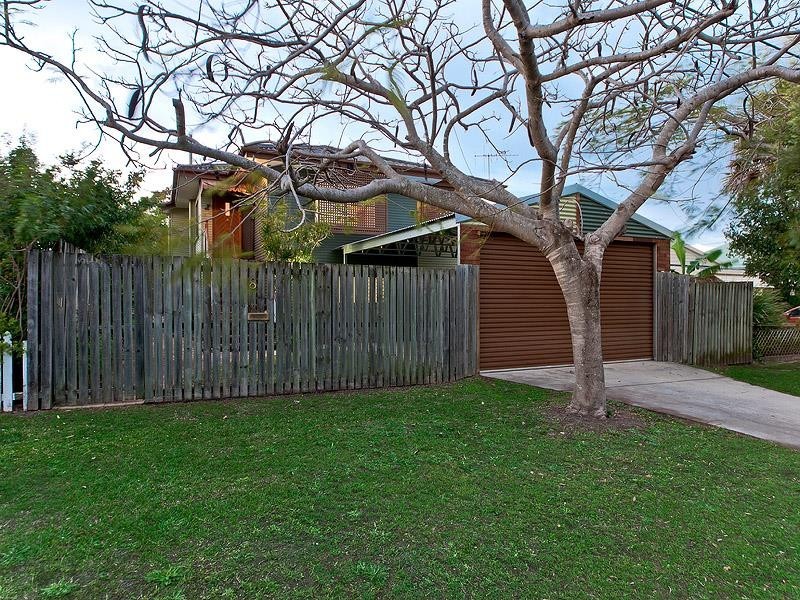8 Garsden Street, Redcliffe QLD 4020