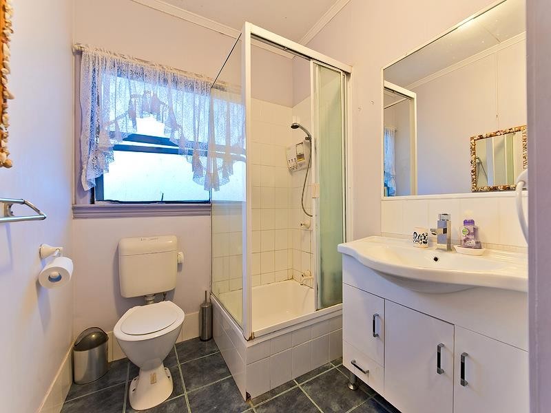 8 Garsden Street, Redcliffe QLD 4020