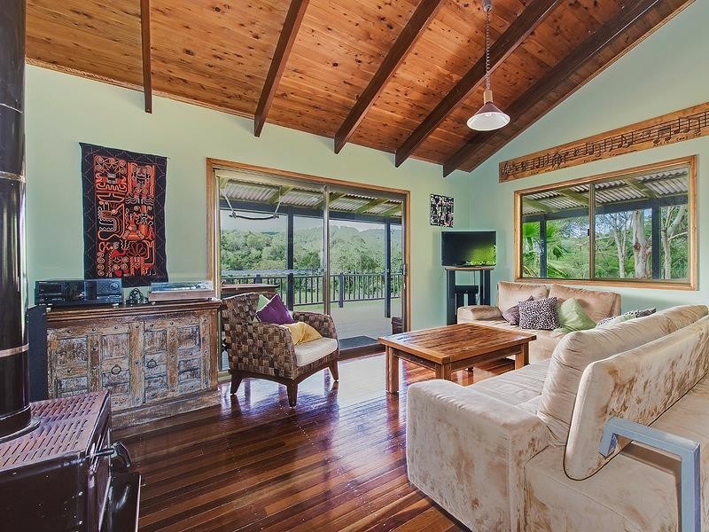 129 Eastern Branch Road, Kin Kin QLD 4571