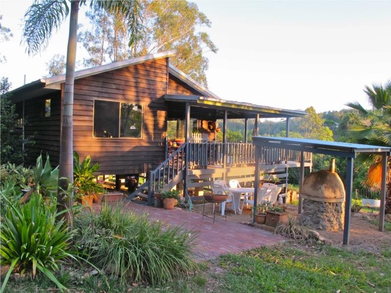 129 Eastern Branch Road, Kin Kin QLD 4571
