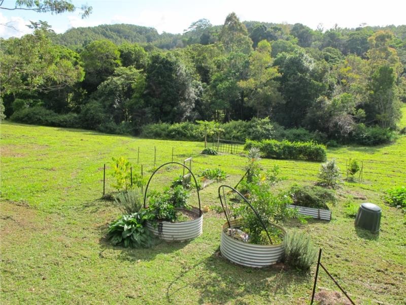 129 Eastern Branch Road, Kin Kin QLD 4571