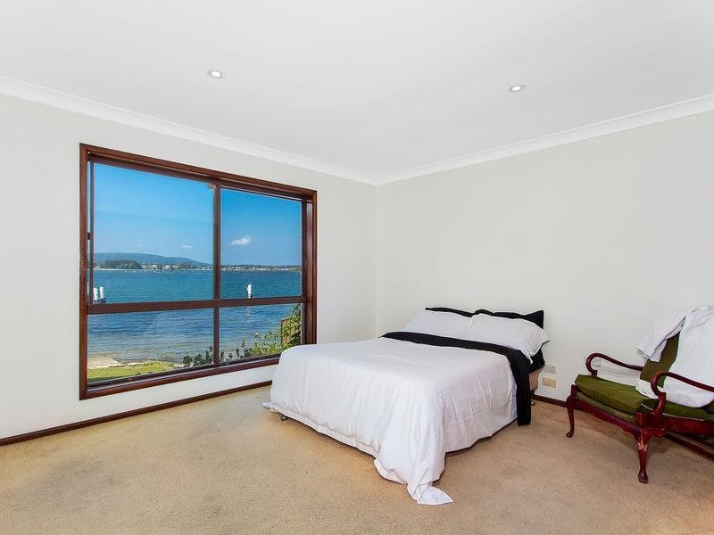 48 Marina view Parade, St Huberts Island NSW 2257