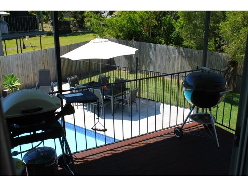 30 Glenlee Street, Arana Hills QLD 4054