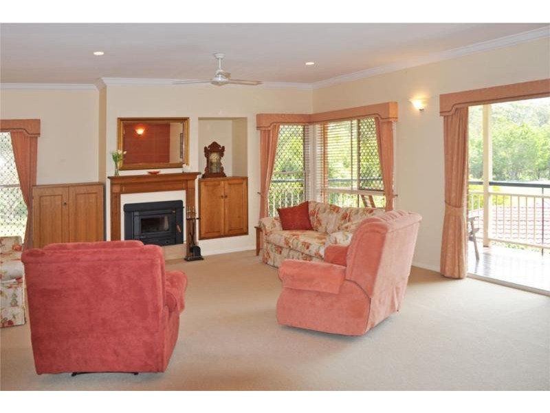 45 Strathmere Place, Upper Kedron QLD 4055