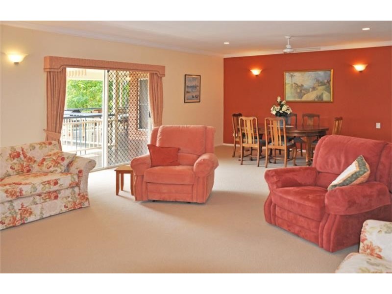 45 Strathmere Place, Upper Kedron QLD 4055
