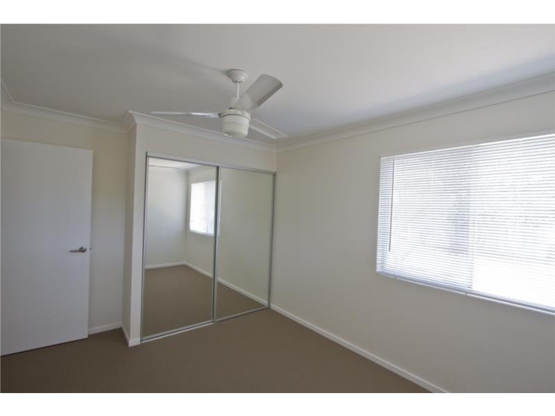 11 Dandar Drive, Southport QLD 4215