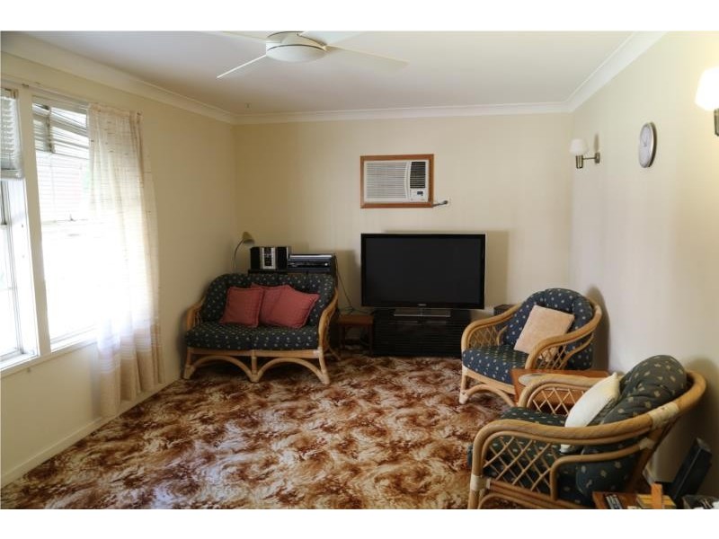 7 Regina Close, Woy Woy NSW 2256