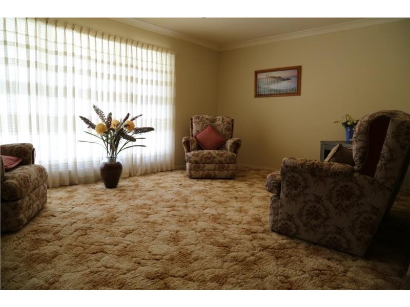 7 Regina Close, Woy Woy NSW 2256